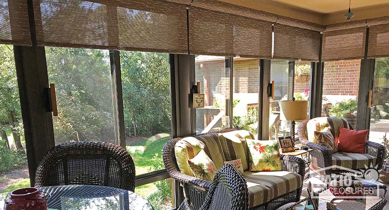 Roller shades are available in a variety of colors and fabrics to complement any décor.