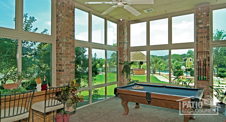 how to design your sunroom for entertaining