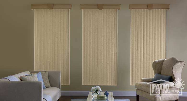 One Touch blinds in biscuit with noble wood cornice and keystone in natural.