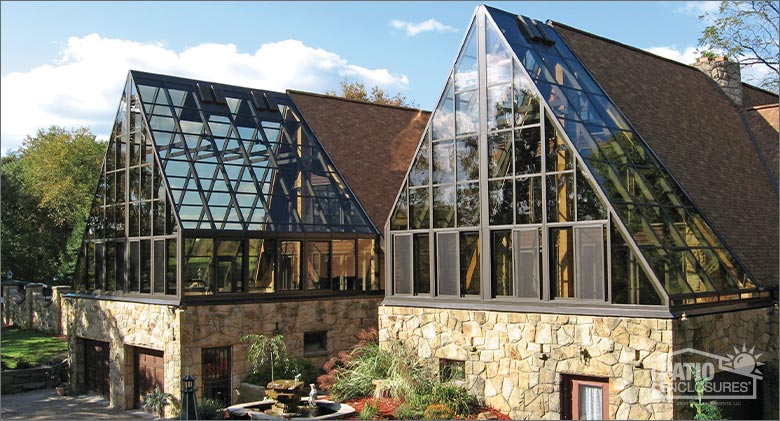 Two beautiful Solariums with a floor-to-ceiling views