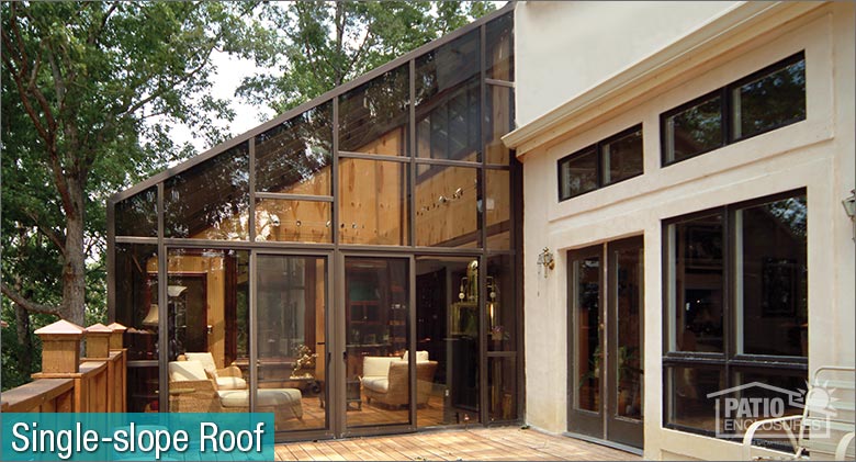 A solarium with a single-slope roof