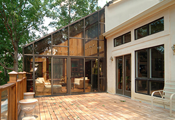 sunroom with glass ceiling